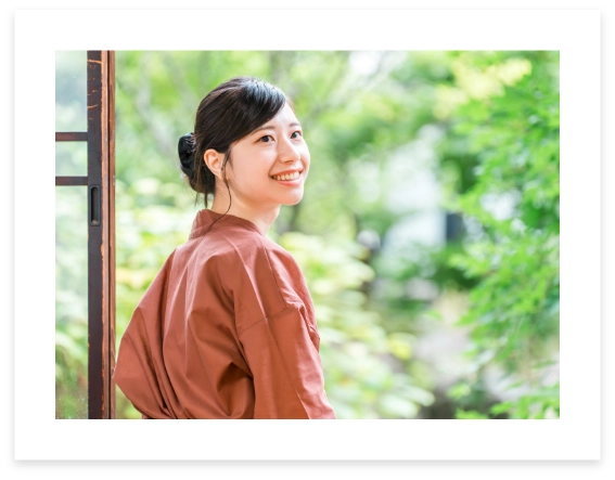 仲居（女性）の画像